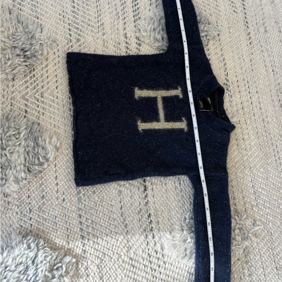 Harry Potter Universal Studios Sweater - Picture 5 of 7